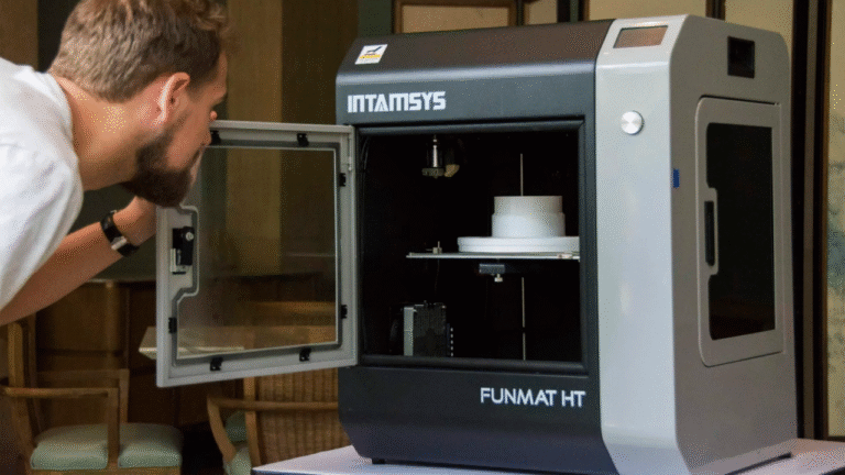 Leia mais sobre o artigo Desbloqueie a Produção Industrial: Policarbonato é o Próximo Salto da Impressão 3D FFF